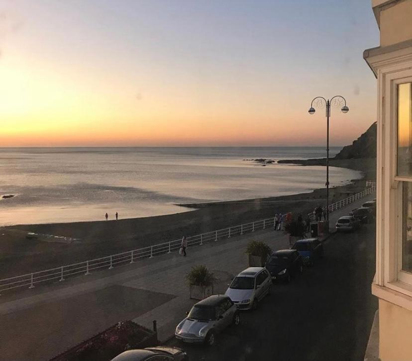 Sea View Apartment - Sleeps 2 Aberystwyth Dış mekan fotoğraf