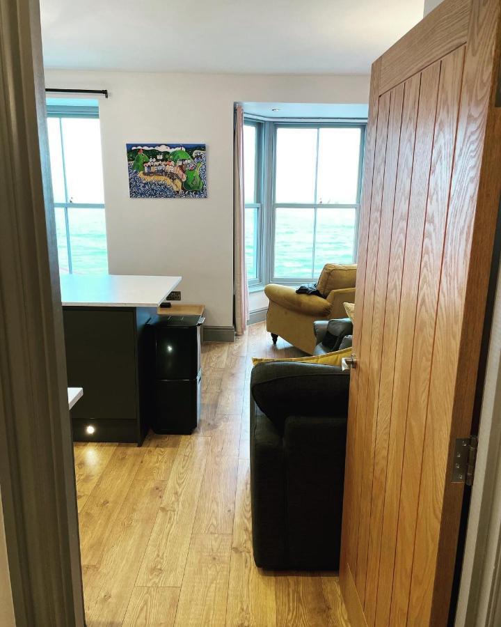 Sea View Apartment - Sleeps 2 Aberystwyth Dış mekan fotoğraf
