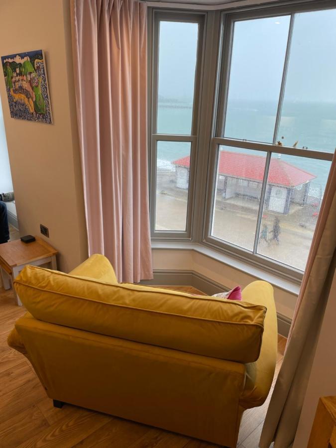 Sea View Apartment - Sleeps 2 Aberystwyth Dış mekan fotoğraf